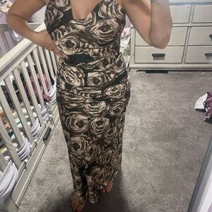 Emory Park Black and Cream Bodycon Maxi Dress V-Neck Sleeveless